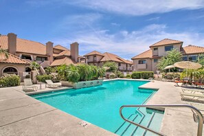 Apartment (2 Bedrooms) | Interior - Walk to Park: Scottsdale Condo w/ Community Pool! (Scottsdale)