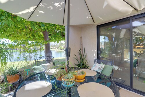 Mtn-view Rancho Mirage Condo w/ Lakefront Patio