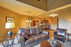 Apartment (2 Bedrooms) | Interior - Ski-in/ski-out Breckenridge Resort Condo at Peak 7 (Breckenridge)