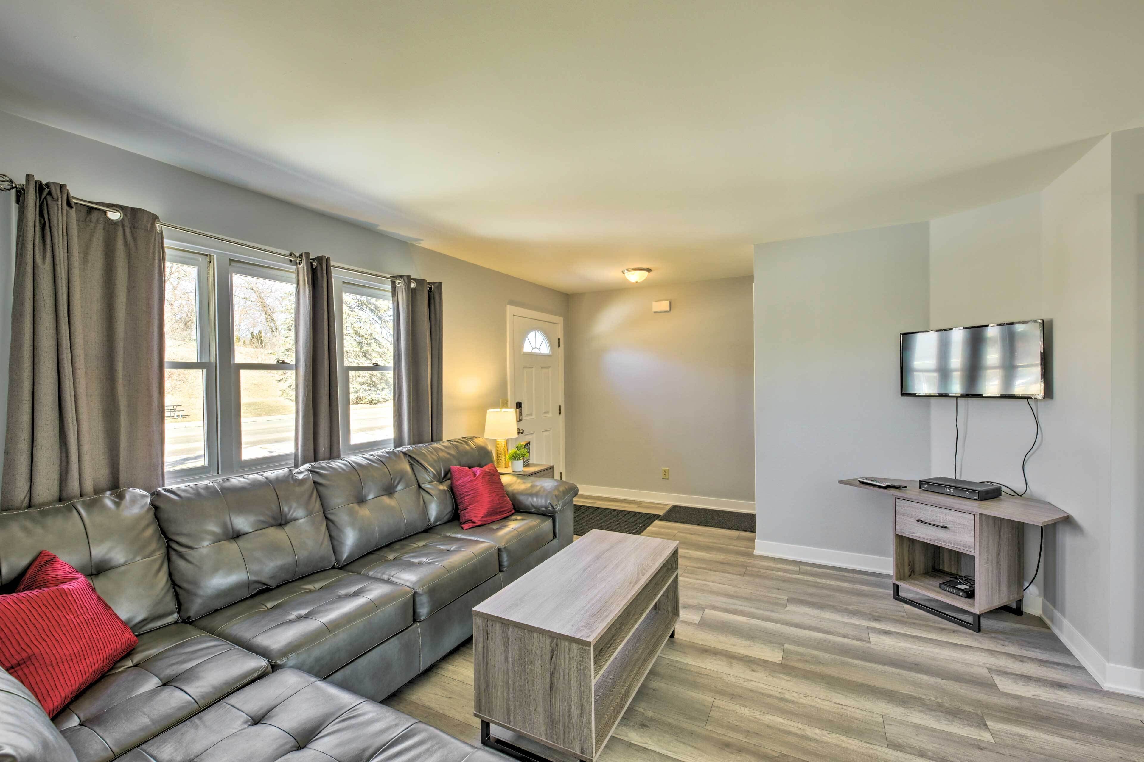 House (3 Bedrooms) | Front of property