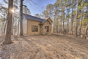 Cottage (2 Bedrooms) | Interior