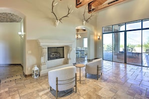 Villa (4 Bedrooms) | Interior