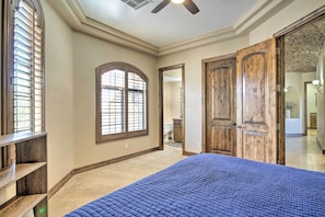Villa (4 Bedrooms) | Interior