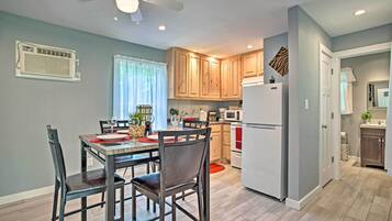 House (1 Bedroom) | Interior