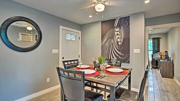 House (1 Bedroom) | Interior