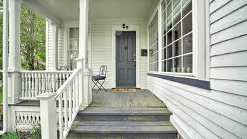 Apartment (1 Bedroom) | Interior