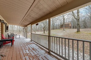 House (4 Bedrooms) | Interior - 2 Mi to Elk Mountain: Poconos Escape on 11 Acres! (Union Dale)