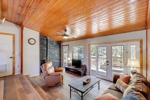 House (3 Bedrooms) | Interior - < 5 Mi to Ghost Town: Mtn-view Crown King Retreat (Crown King)