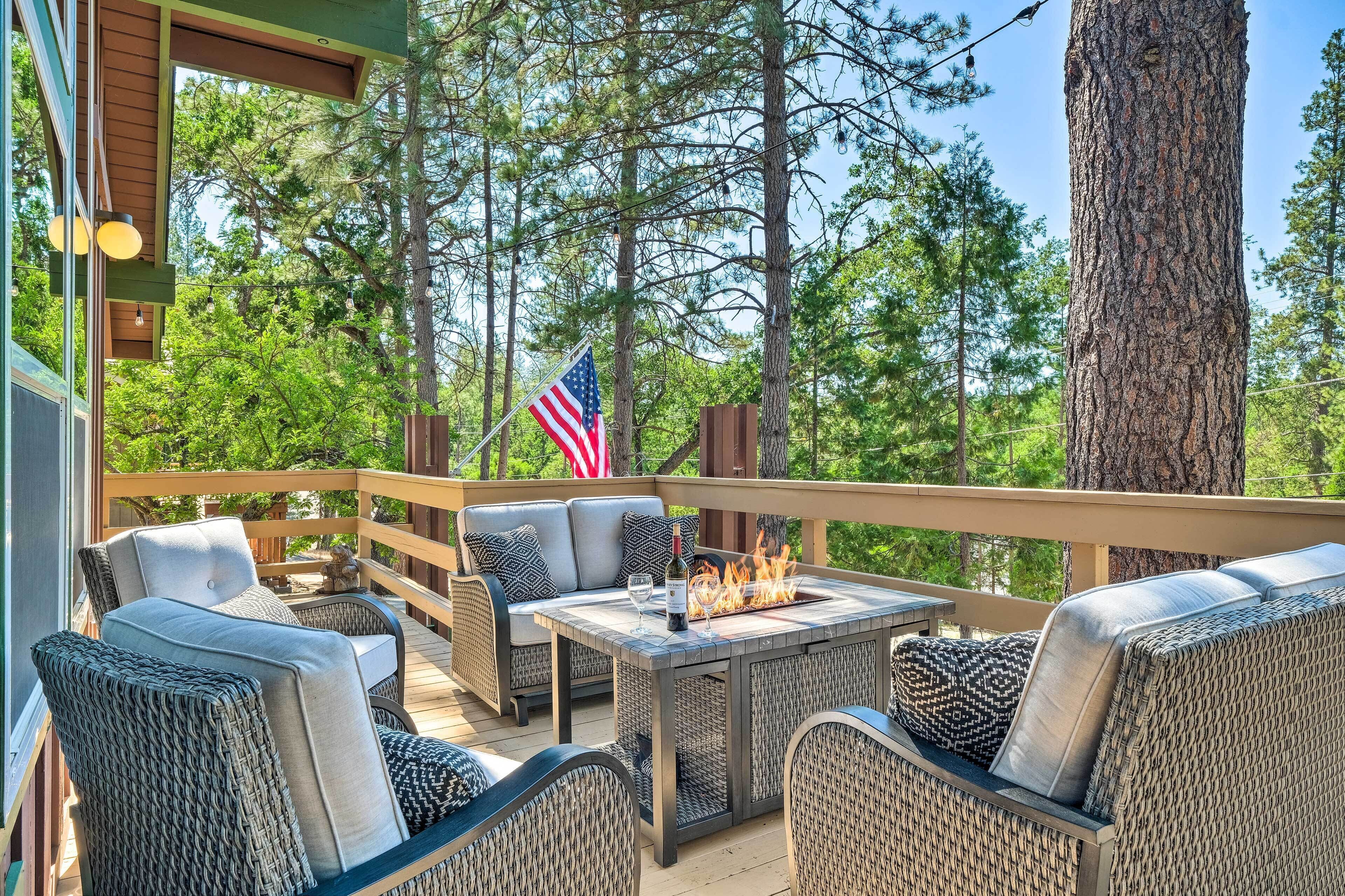 House (5 Bedrooms) | Interior