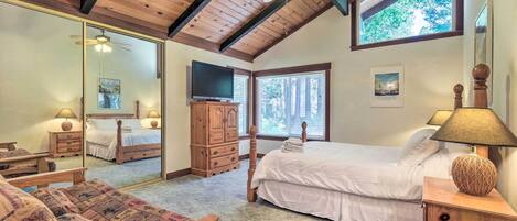 Rumah (5 Bedrooms) | Interior