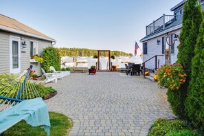 Interior - 'heron Cottage' on Casco Bay w/ Deck & Boat Dock! (Freeport)