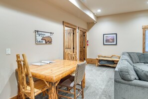 House (0 Bedroom) | Interior