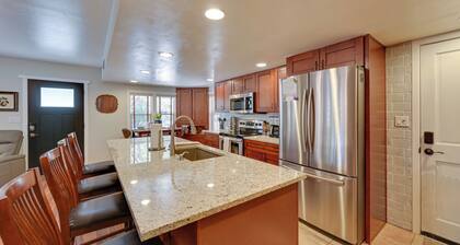 Peaceful Deck + Fire Pit: Payson Home!