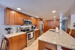 Rumah (2 Bedrooms) | Interior