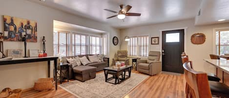 House (2 Bedrooms) | Front of property