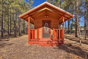 House (4 Bedrooms) | Interior - Hot Tub Hideaway in Pinetop: Bring Your Pet! (Pinetop)