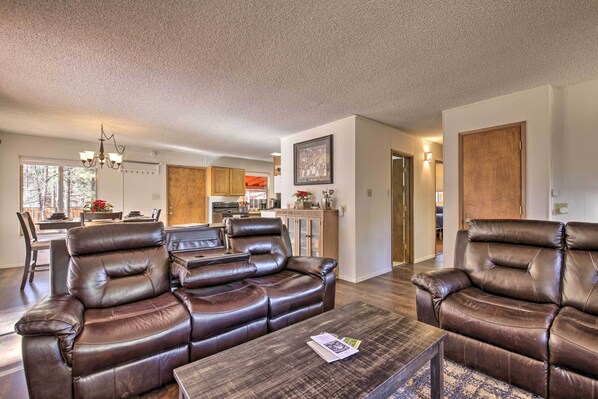 House (4 Bedrooms) | Interior - Hot Tub Hideaway in Pinetop: Bring Your Pet! (Pinetop)