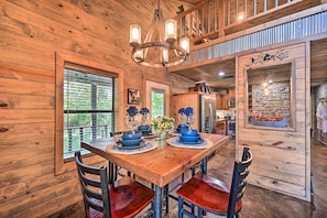 House (1 Bedroom) | Interior - Luxe Broken Bow Cabin w/ Tesla Charging Station (Broken Bow)