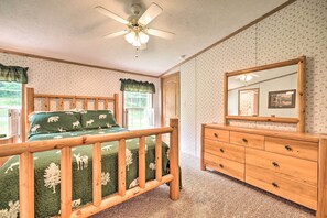 House (3 Bedrooms) | Interior