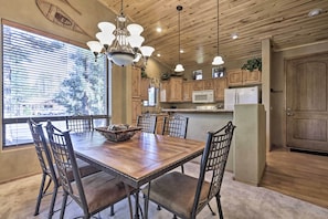 House (2 Bedrooms) | Interior - 4 Mi to Fool Hollow Lake: Cabin w/ Tranquil Deck (Show Low)