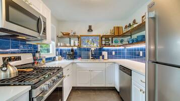 House (1 Bedroom) | Interior