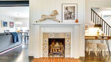 House (1 Bedroom) | Interior