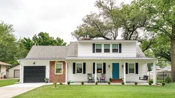 House (1 Bedroom) | Exterior