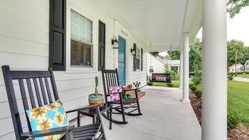 House (1 Bedroom) | Interior