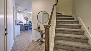 Unclassified image, 5 of 30, button - Calming Townhome w/ Hot Tub Near St George! (Washington)