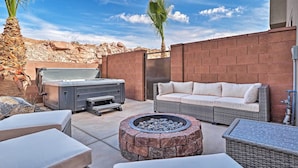 Unclassified image, 3 of 30, button - Calming Townhome w/ Hot Tub Near St George! (Washington)