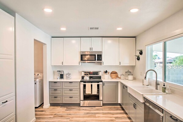 House (4 Bedrooms) | Interior