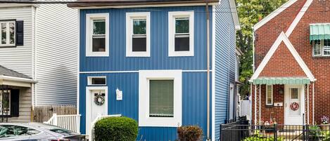 House (2 Bedrooms) | Front of property