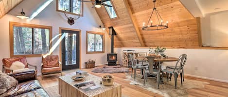 House (2 Bedrooms) | Interior