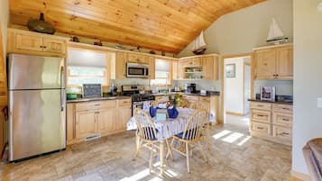 Cottage (1 Bedroom) | Interior