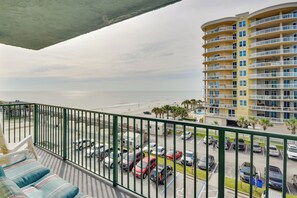 Apartment (1 Bedroom) | Interior - Ocean-view Condo w/ Balcony on Daytona Beach! (Daytona Beach Shores)