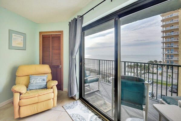 Apartment (1 Bedroom) | Interior - Ocean-view Condo w/ Balcony on Daytona Beach! (Daytona Beach Shores)