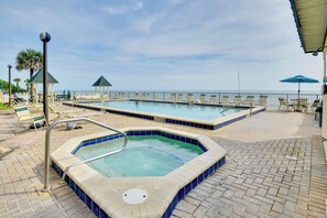 Apartment (1 Bedroom) | Interior - Ocean-view Condo w/ Balcony on Daytona Beach! (Daytona Beach Shores)
