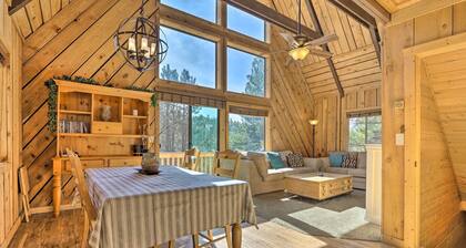 Pet-friendly Duck Creek Village Cabin w/ Fire Pit!