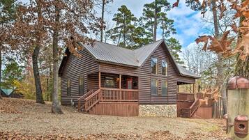 House (3 Bedrooms) | Front of property