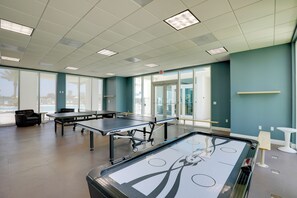 Apartment (2 Bedrooms) | Interior - Luxurious Daytona Beach Condo w/ Resort Amenities! (Holly Hill)