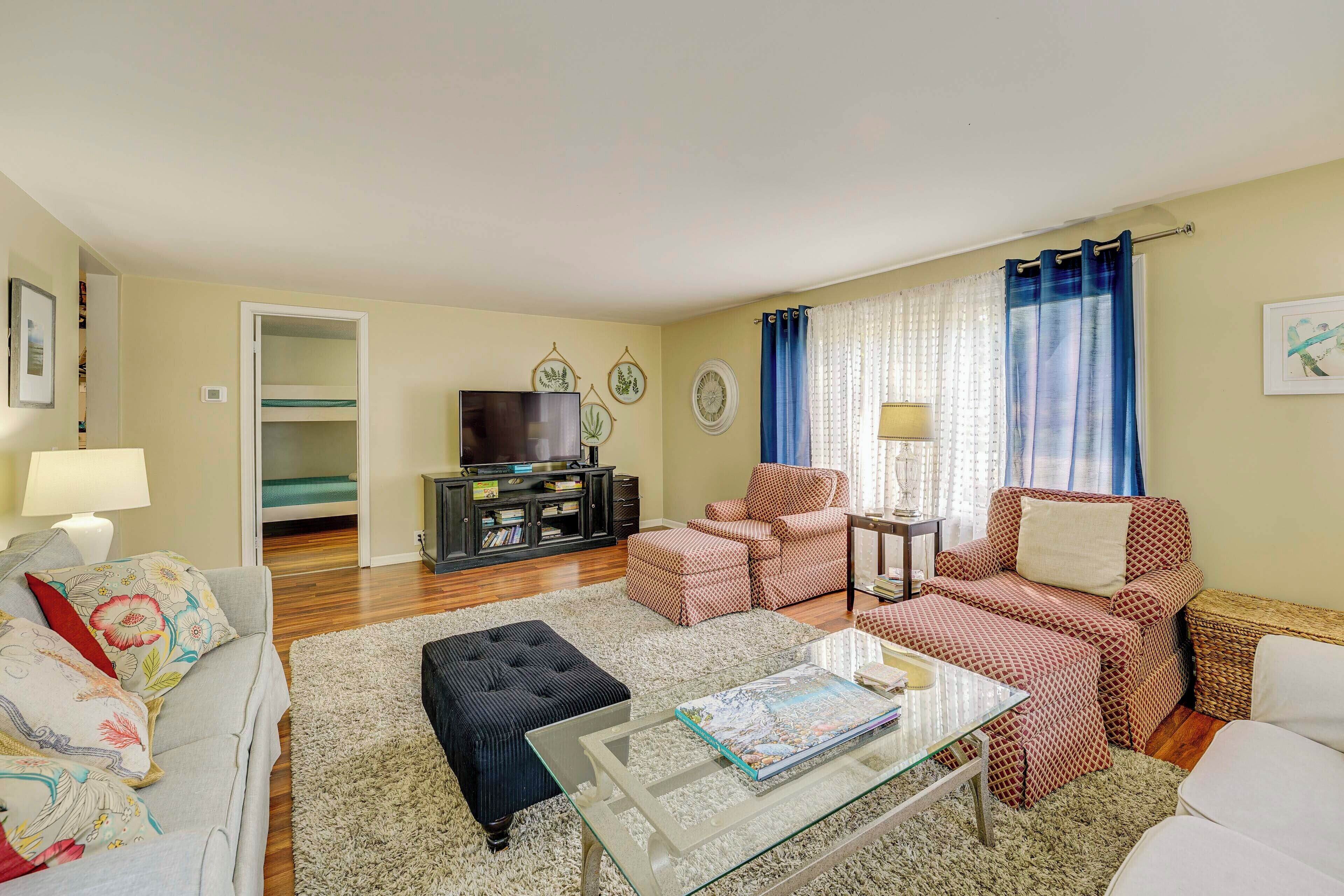 Cottage (3 Bedrooms) | Front of property