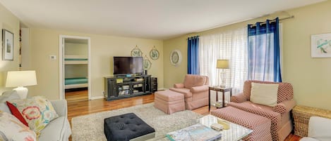 House (3 Bedrooms) | Front of property