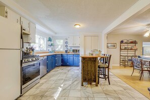 平房 (3 Bedrooms) | 住宿內部