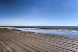 House (3 Bedrooms) | Interior - Walk to Shore: Crystal Beach Family Home w/ Deck! (Port Bolivar)