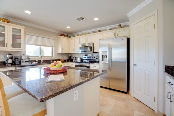 House (3 Bedrooms) | Interior