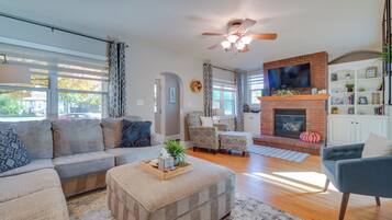 House (4 Bedrooms) | Interior