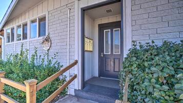 Apartment (1 Bedroom) | Interior