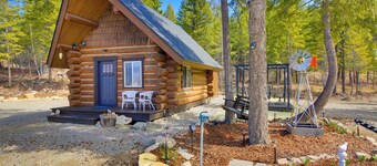 Peaceful Kootenai Cabin - Unplug in the Mtns!