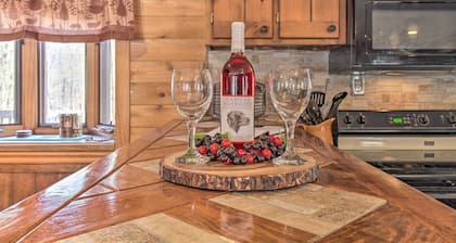 Carters Hideaway by Fairy Stone: Pool & Hot Tub