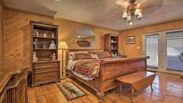 ํ์ฐ์ค (3 Bedrooms) | ๋ด๋ถ